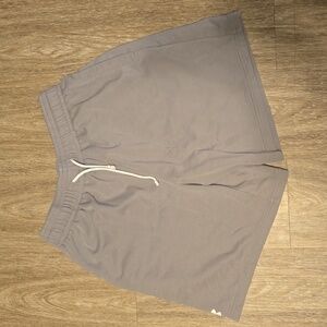 Mens Large Grey Woven Under Armour Shorts.